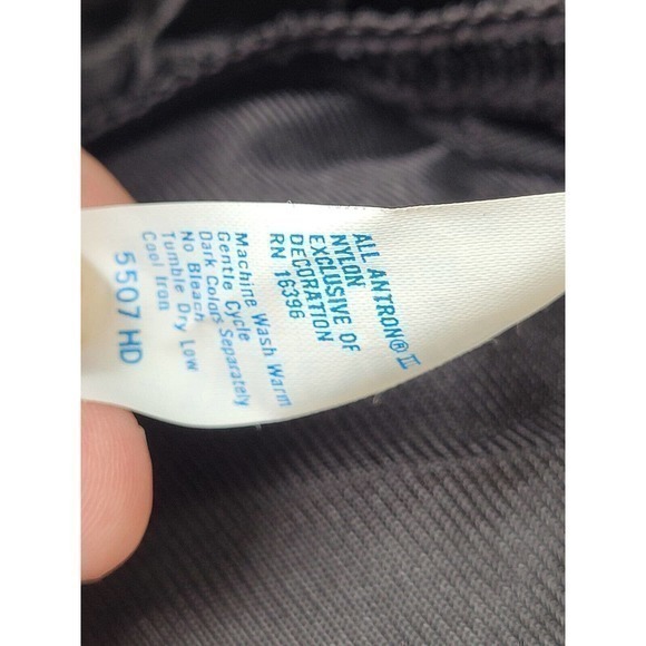 Vintage Warner's Black Back Slit Slip Lace Trim Made USA, Nylon Antron III - Picture 6 of 7